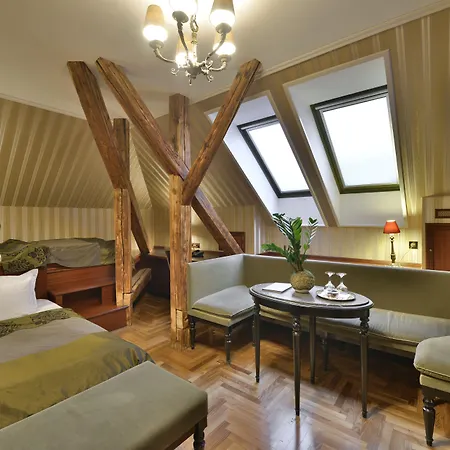 Gerloczy Boutique Hotel 4*